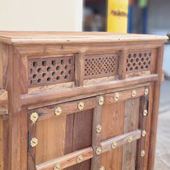 Antique Indian Hand Carved Solid Wooden Old Door Buffet Brass Fitting Cabinet Sideboard 105x47x107.5Cm Antique Indian Hand Carved Solid Wooden Old Door Buffet Brass Fitting Cabinet Sideboard 105x47x107.5Cm