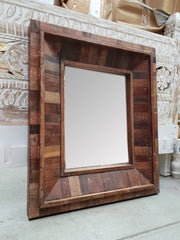 Handcrafted Indian Furniture Carved Wooden Mirror Frame Brown 90x5x90Cm Handcrafted Indian Furniture Carved Wooden Mirror Frame Brown 90x5x90Cm