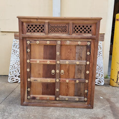 Antique Indian Hand Carved Solid Wooden Old Door Buffet Brass Fitting Cabinet Sideboard 105x47x107.5Cm Antique Indian Hand Carved Solid Wooden Old Door Buffet Brass Fitting Cabinet Sideboard 105x47x107.5Cm