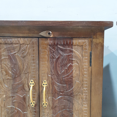 Indian Antique Tribal Hand Carved Wooden Sideboard Honey Color 120x40x75CM Indian Antique Tribal Hand Carved Wooden Sideboard Honey Color 120x40x75CM