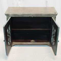 Indian Antiques Hand carved two Door Cabinet Sideboard Turquoise 117x48x92cm Indian Antiques Hand carved two Door Cabinet Sideboard Turquoise 117x48x92cm