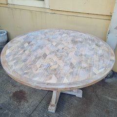 Handmade Indian Furniture Solid Hard Wood Round Whitewash Dining Table 130x130x76Cm Handmade Indian Furniture Solid Hard Wood Round Whitewash Dining Table 130x130x76Cm