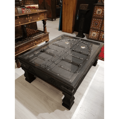 Antique Indian Old Door Brass Work Solid Wood Coffee Table C12 Antique Indian Old Door Brass Work Solid Wood Coffee Table C12