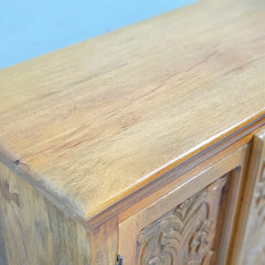 Indian Hand Carved Solid Wood Cabinet Honey Brown 90x40x110 cm Indian Hand Carved Solid Wood Cabinet Honey Brown 90x40x110 cm