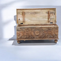 Handmade Indian Furniture Solid Hard Wood Carved Blanket Box Brown Handmade Indian Furniture Solid Hard Wood Carved Blanket Box Brown