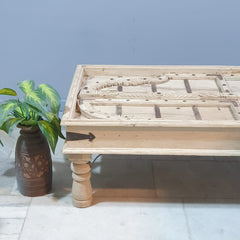 Hand Carved Vintage Door Style Solid Wood Coffee Table 143X83X48 Cm Bleach Hand Carved Vintage Door Style Solid Wood Coffee Table 143X83X48 Cm Bleach