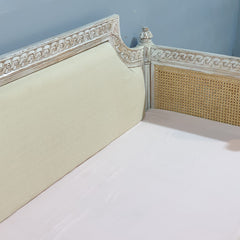 Hand Carved Cane Sofa Daybed Whitewash 180x76x92 cm Hand Carved Cane Sofa Daybed Whitewash 180x76x92 cm