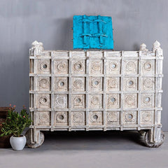 Hand carved Furniture Antique Solid Wood Damchiya Trunk Box Hand carved Furniture Antique Solid Wood Damchiya Trunk Box