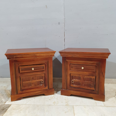 Handmade Carved Indian Furniture Teak Wood Bedside Table Handmade Carved Indian Furniture Teak Wood Bedside Table