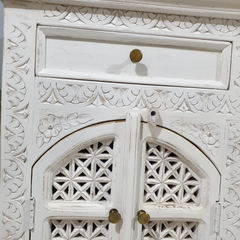 Handmade Indian Furniture Solid Hard Wood Carved 8Doors and 4 Drawers Sideboard White Handmade Indian Furniture Solid Hard Wood Carved 8Doors and 4 Drawers Sideboard White