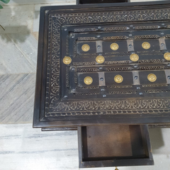 Handmade Indian Furniture Solid Mango Wood Carved Coffee Table With 2 Drawers Brass Work Handmade Indian Furniture Solid Mango Wood Carved Coffee Table With 2 Drawers Brass Work