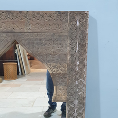 Handmade Indian Furniture Solid Hard Wood Mirror Frame Mehrab Carvings Old Door 120x75Cm Handmade Indian Furniture Solid Hard Wood Mirror Frame Mehrab Carvings Old Door 120x75Cm