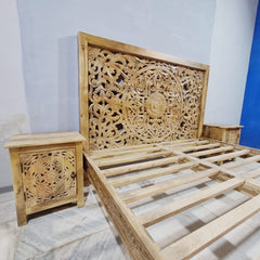 Antique Indian Hand Carved Wooden Floral Bed Queen 180x5x180cm Antique Indian Hand Carved Wooden Floral Bed Queen 180x5x180cm