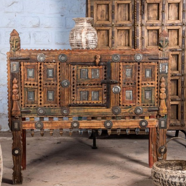 Rajasthan Hand carved Furniture Antique Solid Wood Damchiya Dark Finish