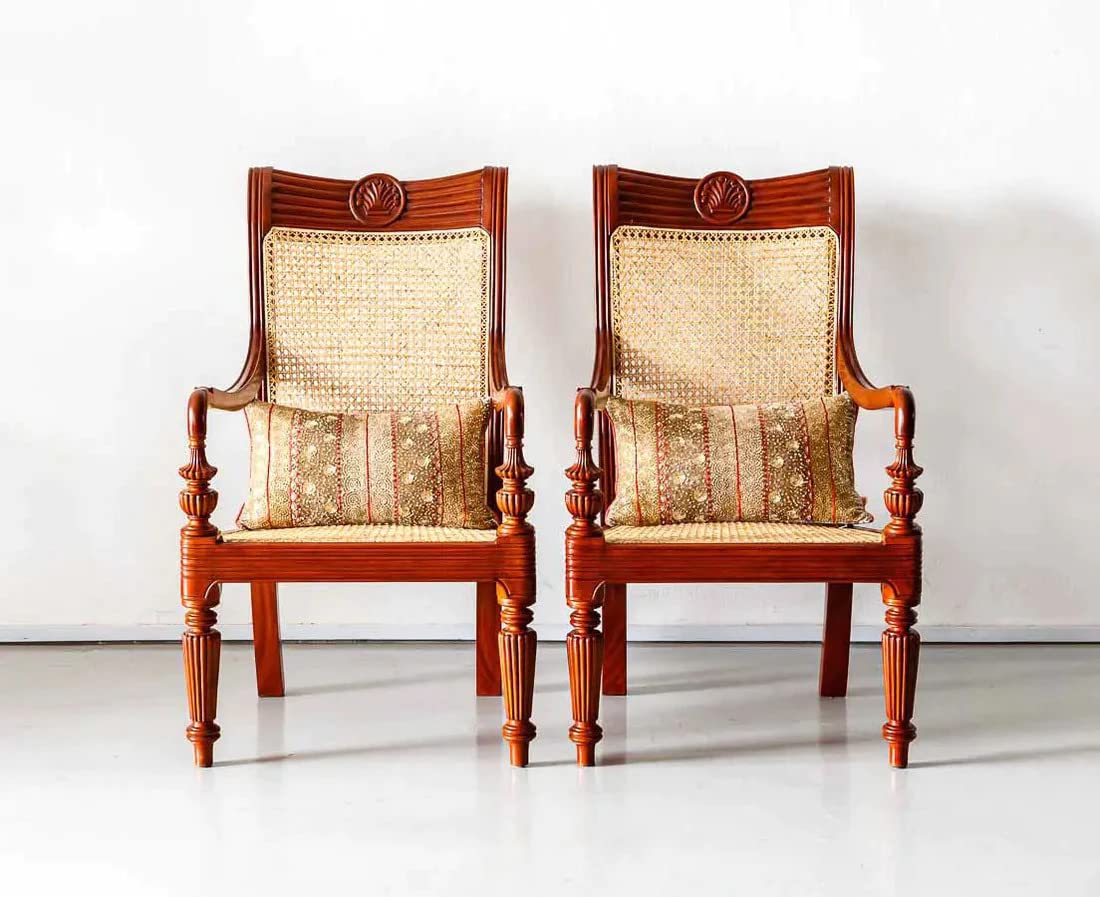 The Gileteen Wooden Antique Style Arm Chair for Dining & Living Room