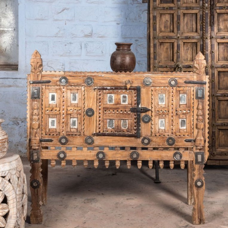 Rajasthan Hand carved Furniture Antique Solid Wood Damchiya