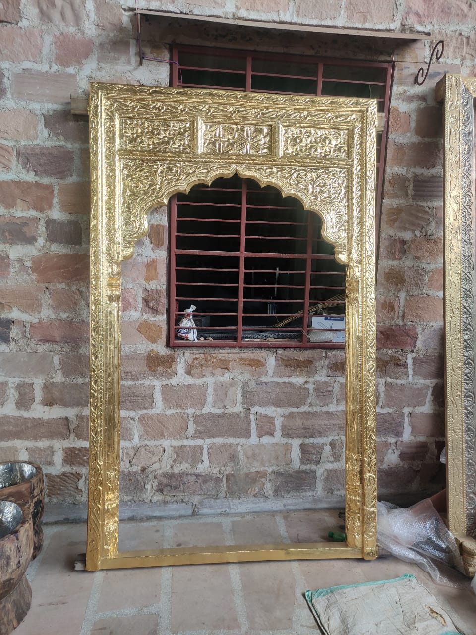 Mehrab Carved Mirror Frame With Golden Finish 180x220 cm  -  