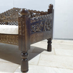 Antique Indian Hand Mughal 3 Seater Wooden Daybed 150x60x85cm Brown