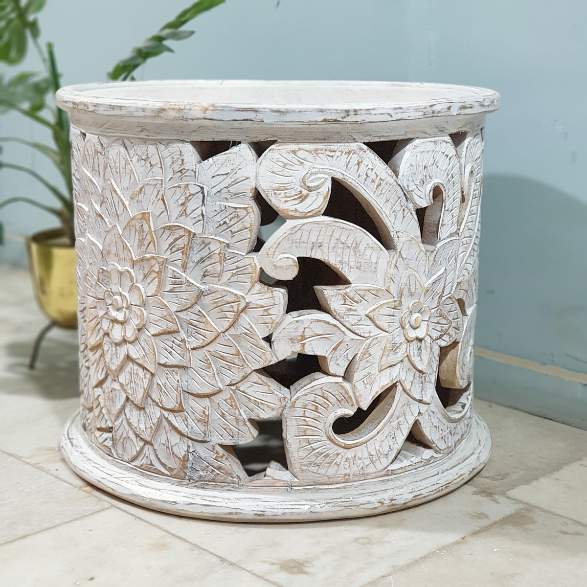 Hand Carved Indian Mango Wood Round Coffee Table 60X60X50CM