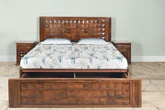 Diamond Indian Sheesham Wood King Size Bed Brown 109