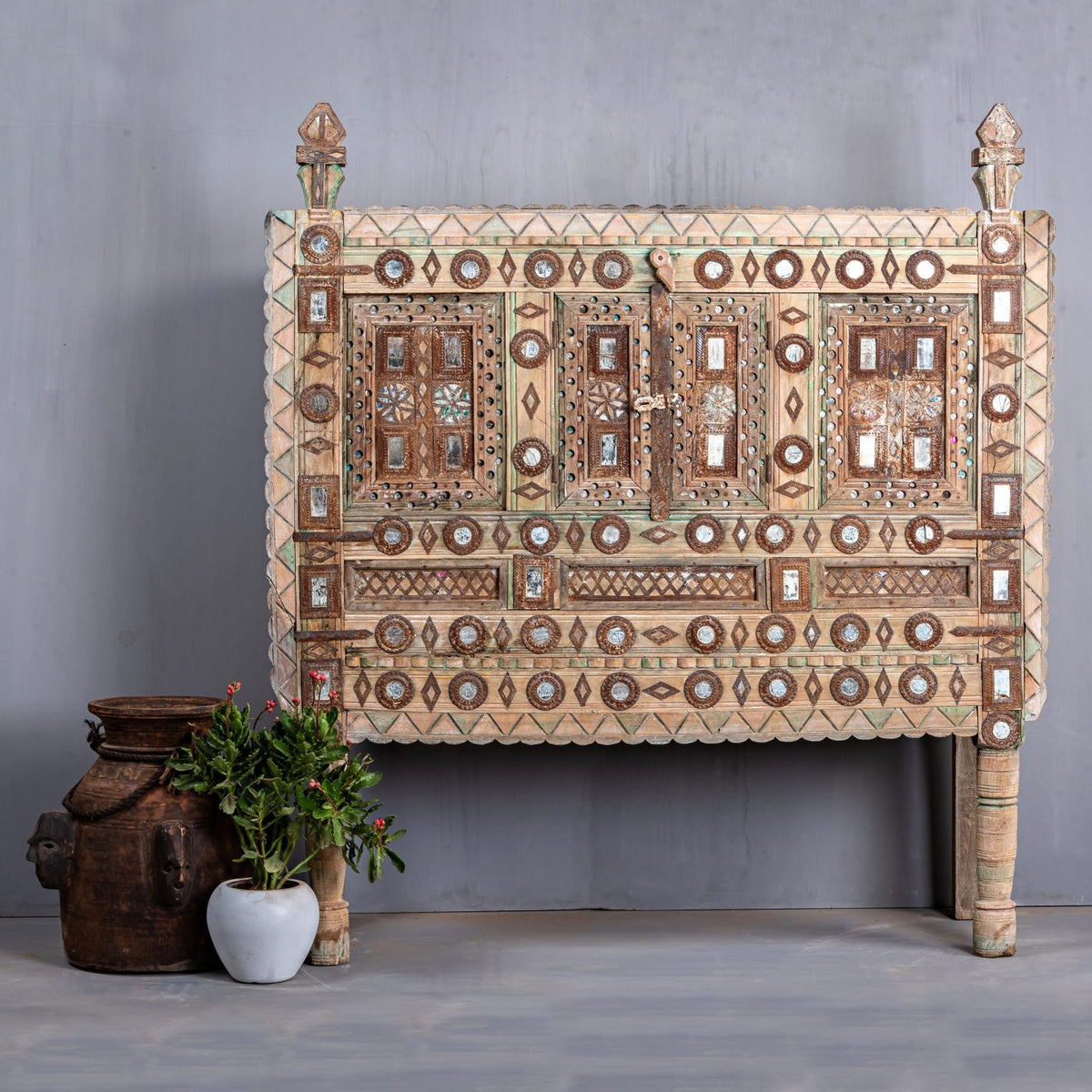 Rajasthan Hand carved Furniture Antique Solid Wood Damchiya Natural Finish