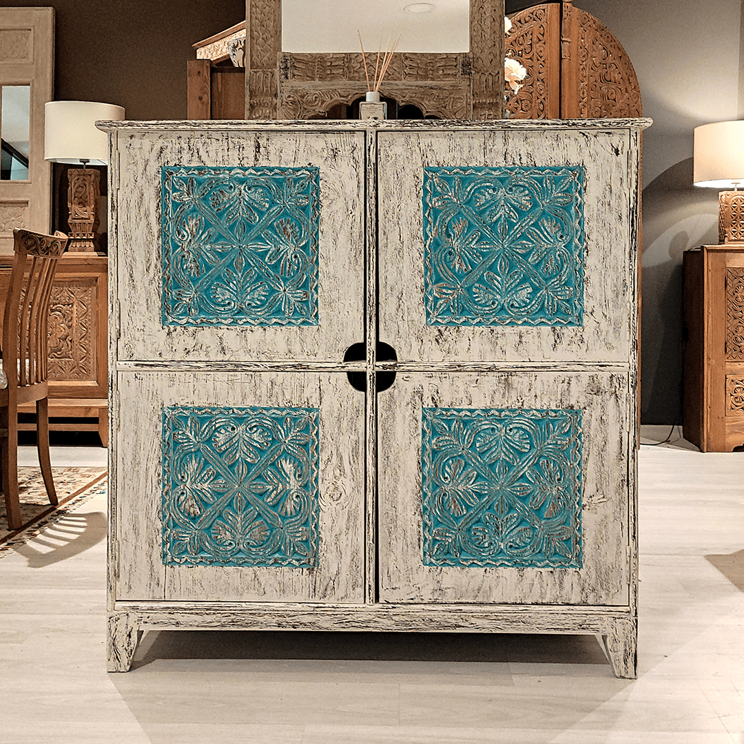 Indian Hand Carved Solid Hard Wood Cabinet D18