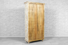 Urban Loft Classic Handmade Solid Mango Wood Carved 2 Doors Cupboard Cabinet Whitewash