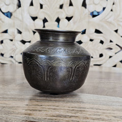 Indian Handcrafted Home Decor Metal Pot A44