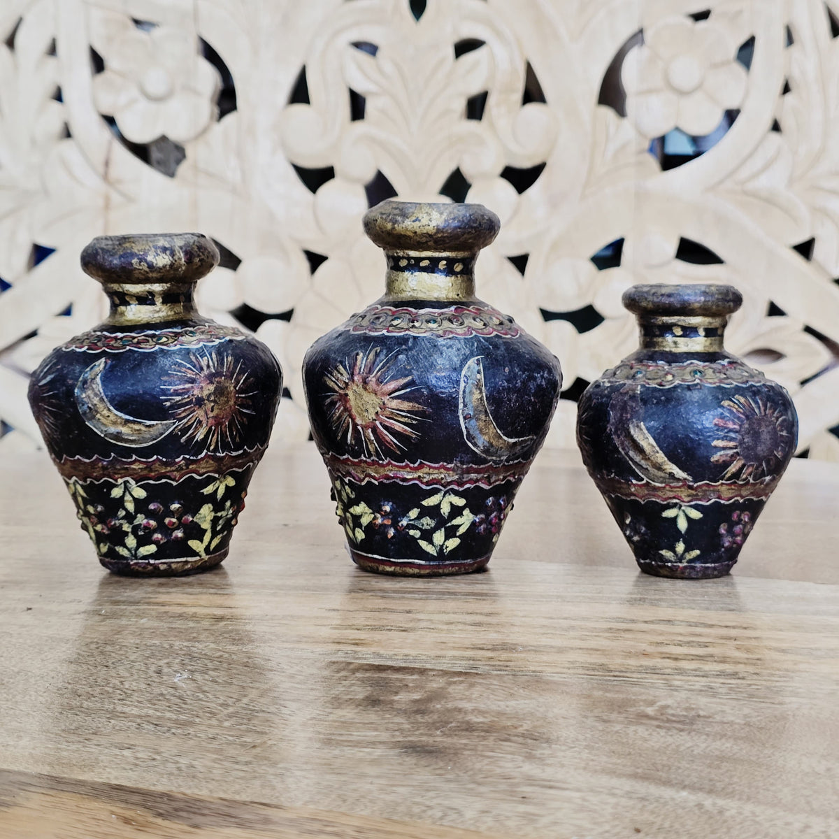 Indian Handcrafted Home Decor Wooden Pot (Set of 3) A47