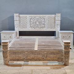 Vintage Hand Carved Wooden Bed Frame Set – Whitewashed Queen Size Bed with Floral Carving