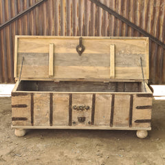 HHandcrafted Vintage Wooden Storage Trunk Coffee Table with Iron Hardware | Rustic Heritage Chest Table for Living Room