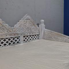 Mughal Garden Hand Carved Solid Wood Daybed Sofa D16