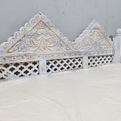 Mughal Garden Hand Carved Solid Wood Daybed Sofa D16