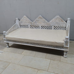 Mughal Garden Hand Carved Solid Wood Daybed Sofa D16
