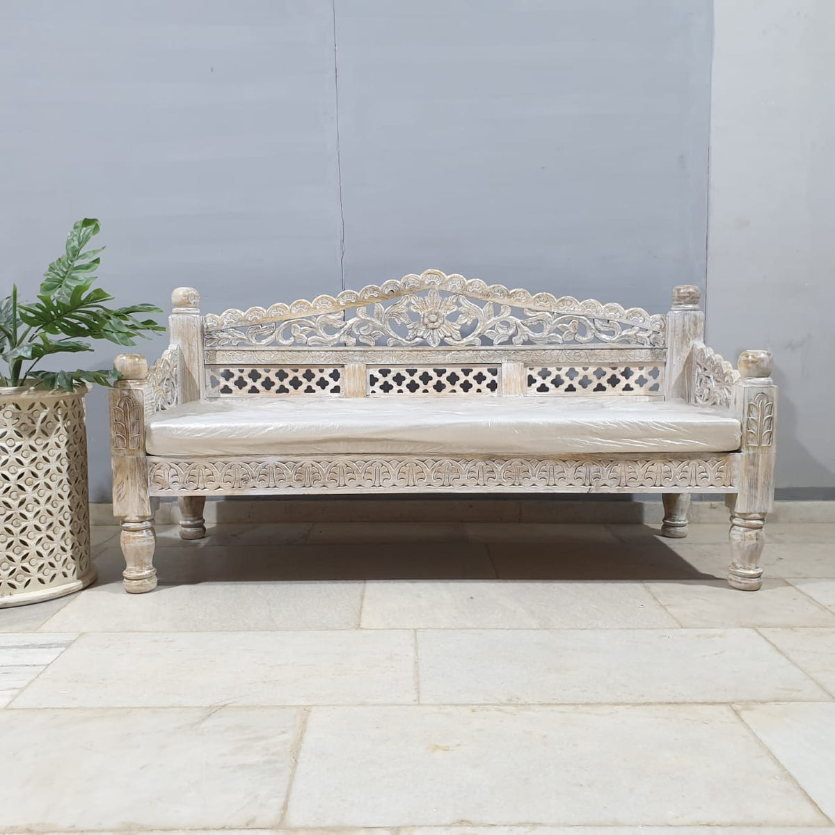 Mughal Garden Hand Carved Balinese Daybed D19
