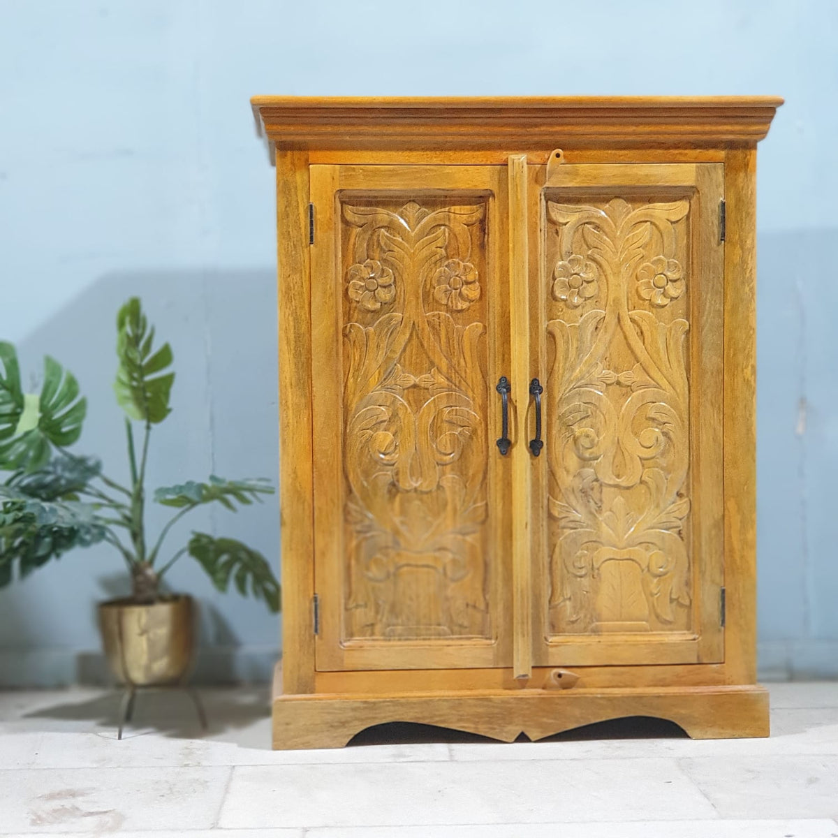 Thi Thu Indian Hand Carved Solid Wood Cabinet Honey Brown 90x40x110 cm