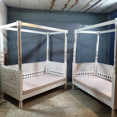 Hand Carved Solid Wood Daybed Whitewash 188 x101 x210 cm