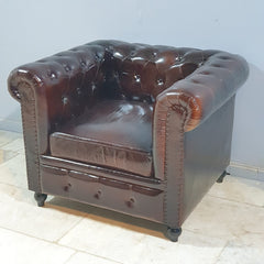 CHESTERFIELD Aged Leather Couch Lounge Single Seat Sofa
