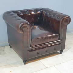 CHESTERFIELD Aged Leather Couch Lounge Single Seat Sofa
