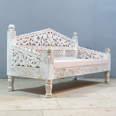 Mughal Garden Hand Carved Balinese Daybed Whitewash 155X70X85 cm