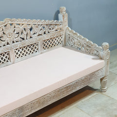 Mughal Garden Hand Carved Balinese Daybed Whitewash 155X70X85 cm