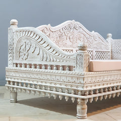 Mughal Garden Hand Carved Balinese Daybed White 190X95X90 cm