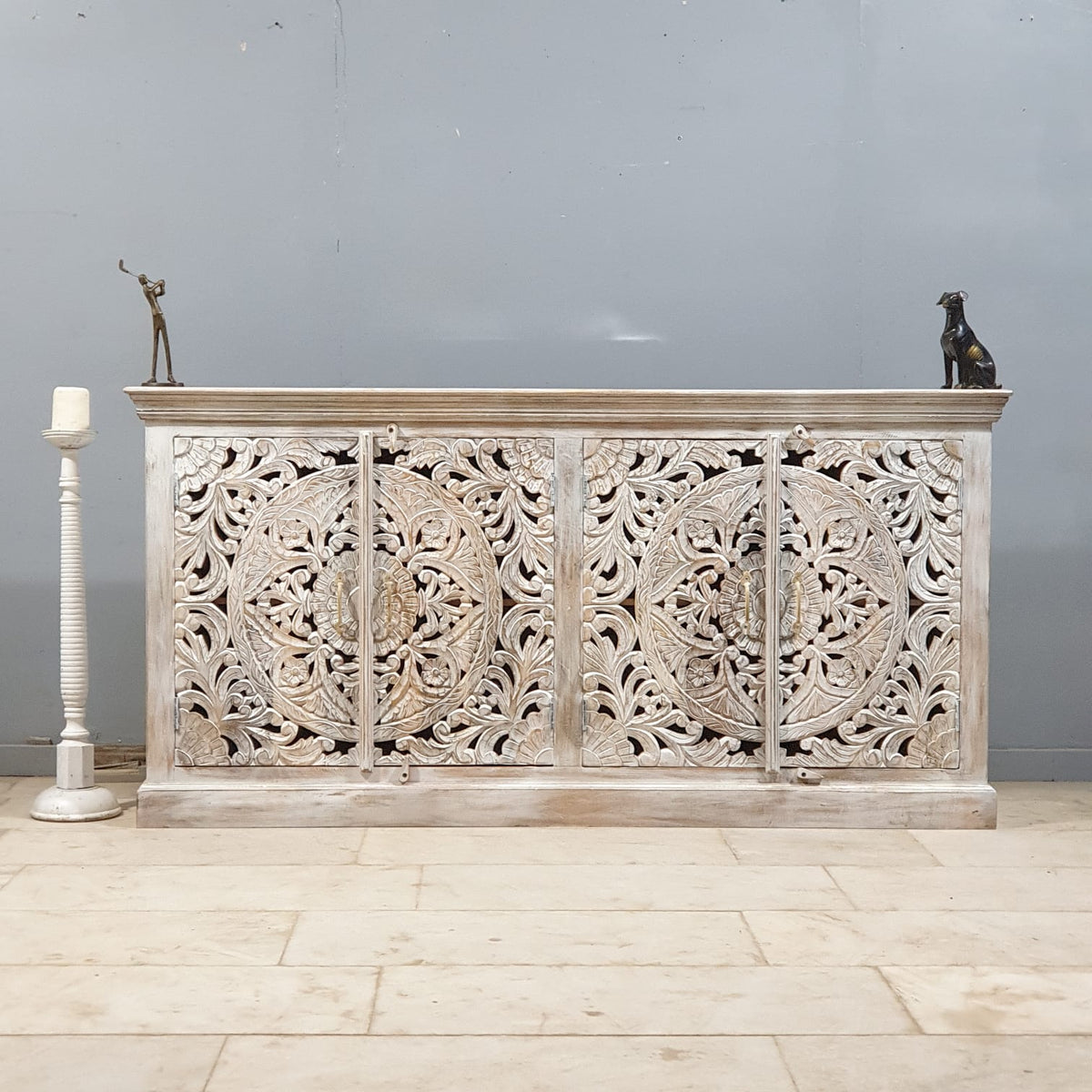 Hand Carved Solid Wood 4 Door Sideboard White 160X40X80 cm