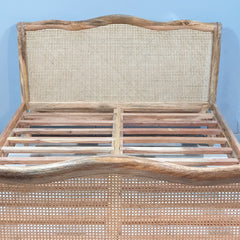 Rattan Elegance Series Hand Carved Solid Wood Queen Bed 183
