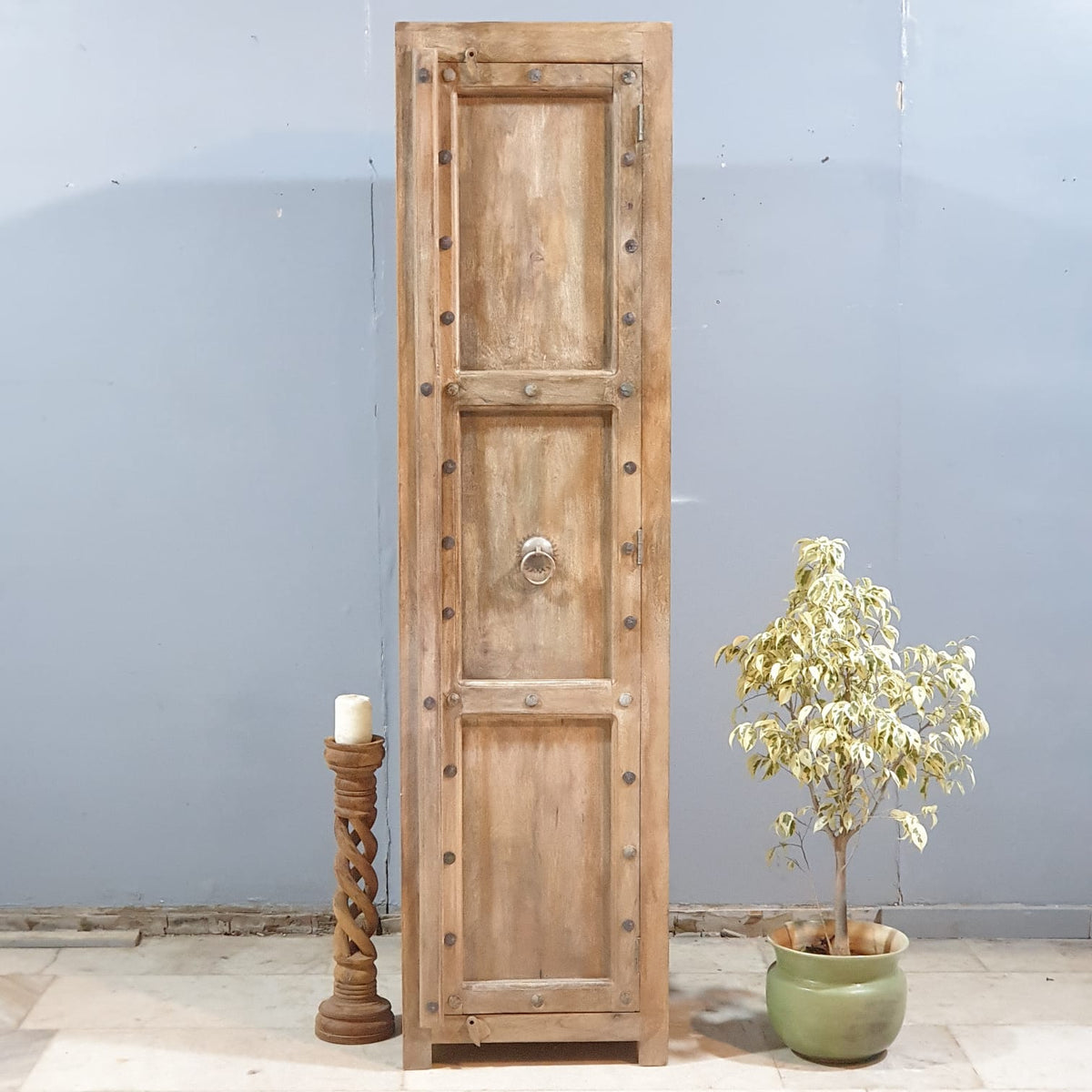 Brocant Vintage Cabinet Door Style Single Door Cabinet D118