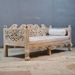 Vintage Hand Carved Wooden Daybed in Whitewash Finish – Luxury Bohemian Lounge Bench with Floral Scrollwork