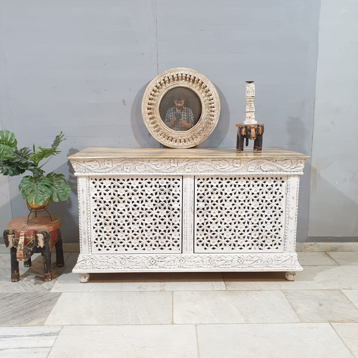 Handmade Indian Furniture Solid Hard Wood Carved 2 Doors Cabinet Sideboard 156x60x86 CM