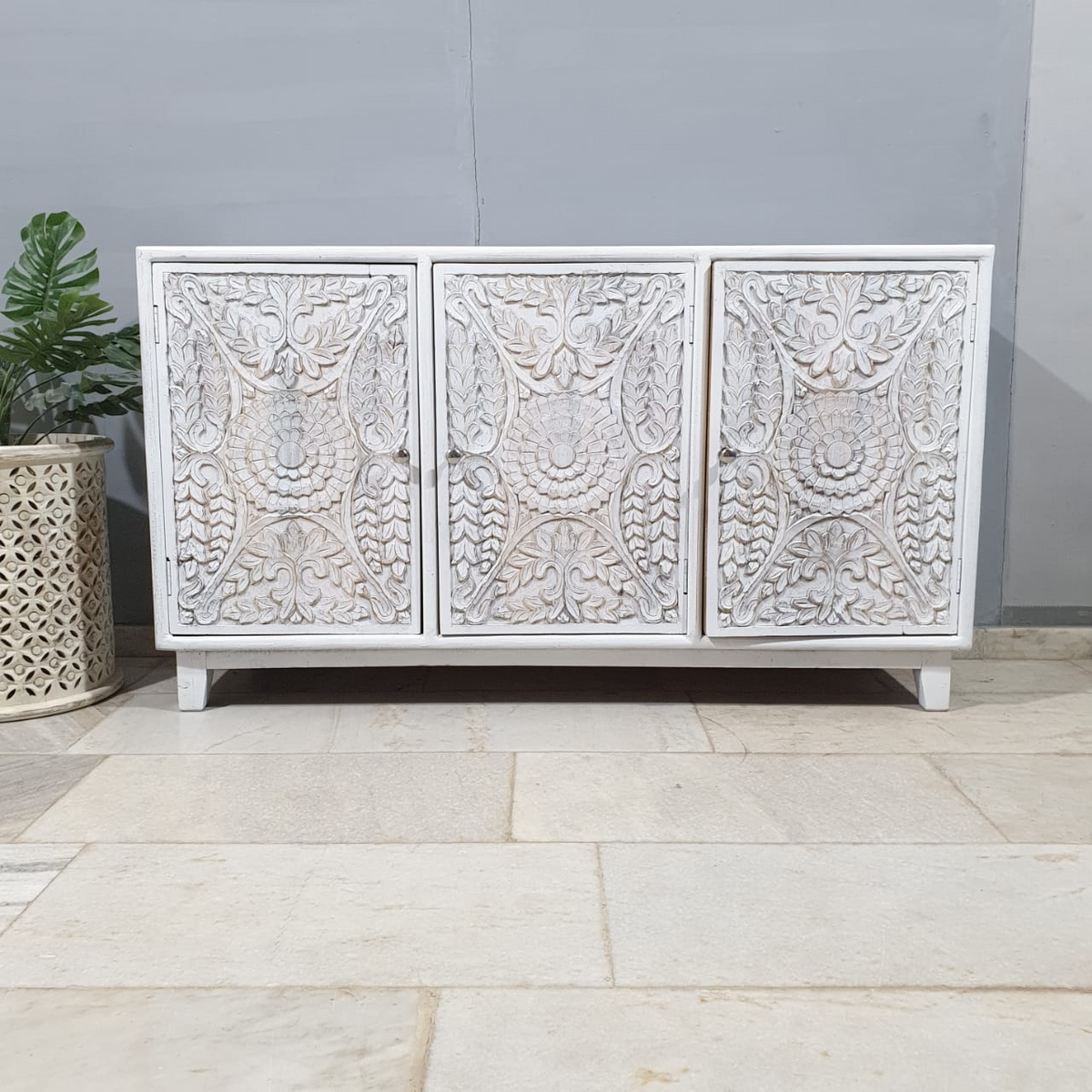 Hand Carved Solid Wood Sideboard Buffet C48