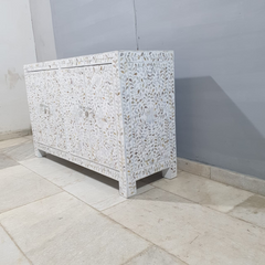 Mother of Pearl Inlay Modish Solid Wood Floral Pattern Sideboard C50