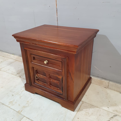 Indian Hand Carved Sheesham Wood Bedside Tables 95